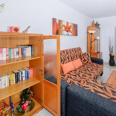 Apartment Apartamento 5 Bajo